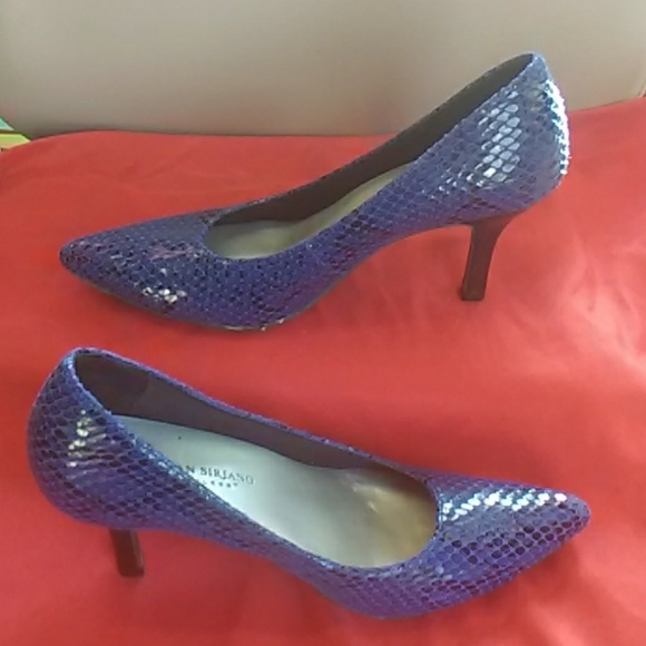 High Heels - Picture 2 of 2